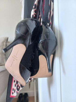 Zapatos salón negros punta T36