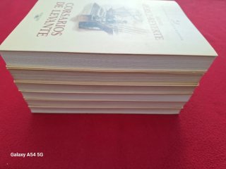 ALATRISTE 6 volumenes Artura Perez-Reverte