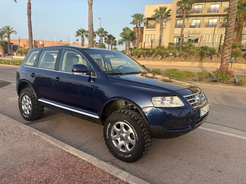 Volkswagen Touareg V8 - foto 1