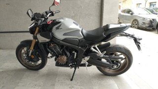 Honda CB650R E-clutch A2 2026