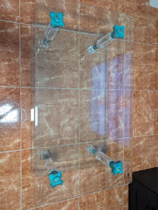 Mesa centro cristal turquesa