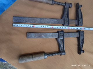 2 Sargentos Urko