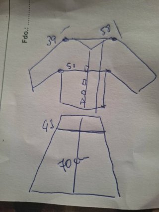 Traje falda y blusa negro bordado T46