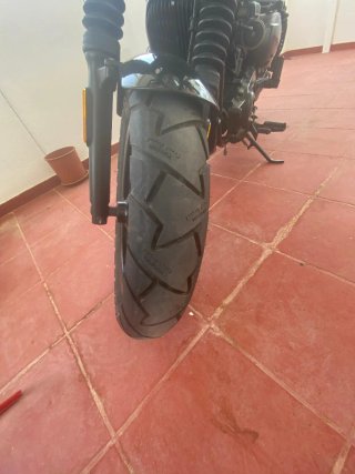 Hyosung GV 300 B REESTRENO.