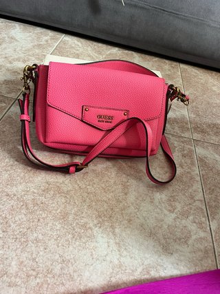 Bolso Guess Rosa
