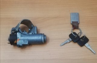 Clausor + 2 Llaves Opel Corsa B