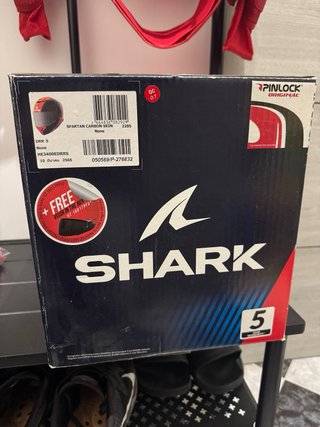 Casco Shark Carbono Rojo
