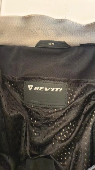 Mono Moto Cuero Divisible REV'IT! Talla 52-50