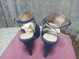 Sandalias Lodi Azul Tacon Alto