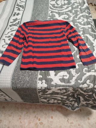 Cárdigan infantil rojo y blanco