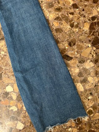 Pantalón flare Stradivarius azul modelo D74