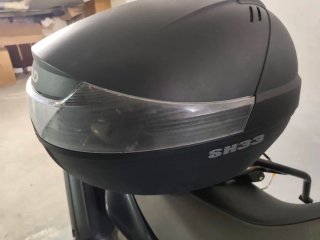 Baúl para moto SH33 negro