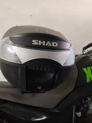 Baúl para moto SH33 negro