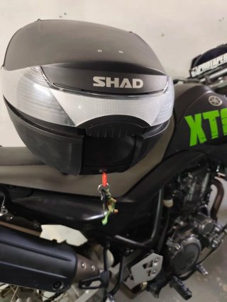 Baúl para moto SH33 negro