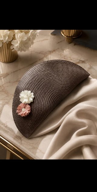 Bolso de mano marrón