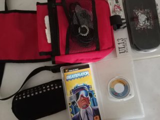 Sony PSP 3004 Negra + Accesorios (sin abrir)