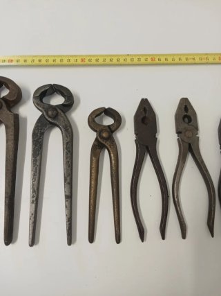 Lote de herramientas antiguas de colección