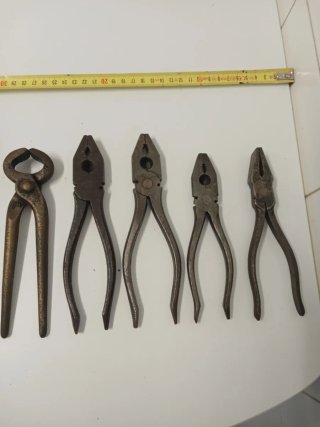 Lote de herramientas antiguas de colección