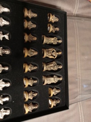 Juego Ajedrez Metal Antiguo Figuras