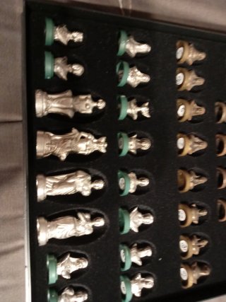 Juego Ajedrez Metal Antiguo Figuras