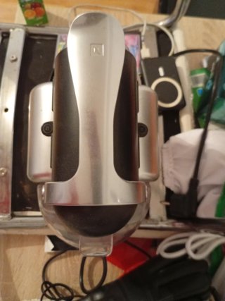 Cafetera Nespresso Delonghi Plata