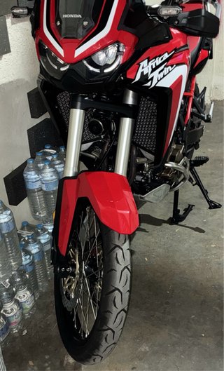 Honda Africa Twin DCT 1100 2021. 28100 km