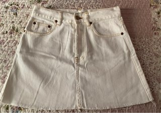 Lote de faldas y shorts vaqueros
