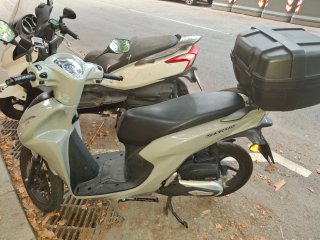 Honda Vision 2024 Gris