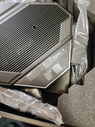 Router Asus ROG Rapture GT-AXE11000