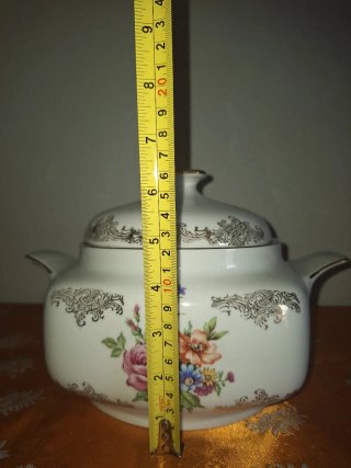 Sopera Antigua Porcelana Bavaria Flores Doradas