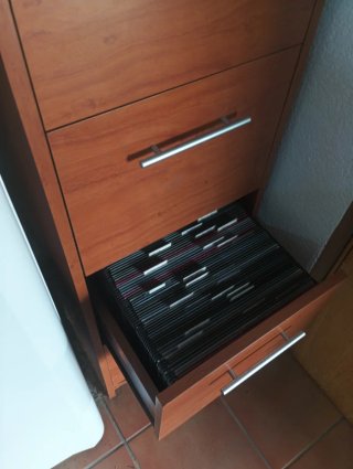 Armario archivador de madera