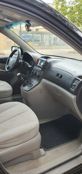 KIA Carnival 2008