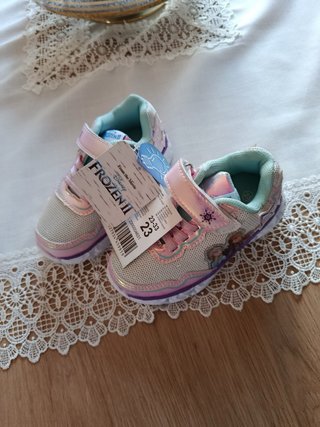 Zapatillas deportivas niña Frozen talla 23