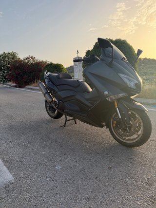 Yamaha tmax iron max 530 año 2016 con 22.000km