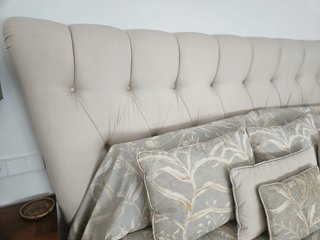 Cabecero de cama de matrimonio beige de tela