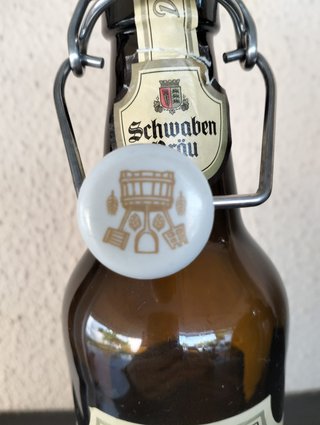Botella Cerveza Schwaben Bräu Das Helle