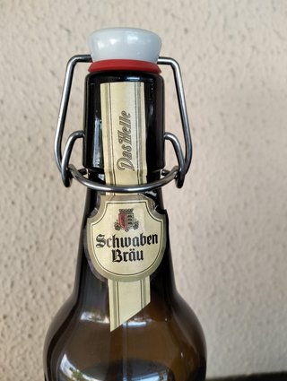 Botella Cerveza Schwaben Bräu Das Helle