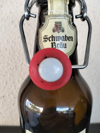 Botella Cerveza Schwaben Bräu Das Helle