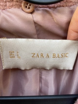 Abrigo rosa Zara con cuello de pelo