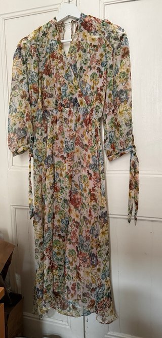 Vestido floral Zara Talla M