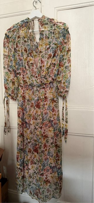 Vestido floral Zara Talla M