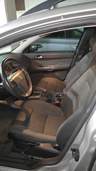 Volvo V50 2.4i familiar