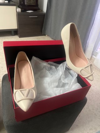 Zapatos de salón beige tacón 8 cm talla 37