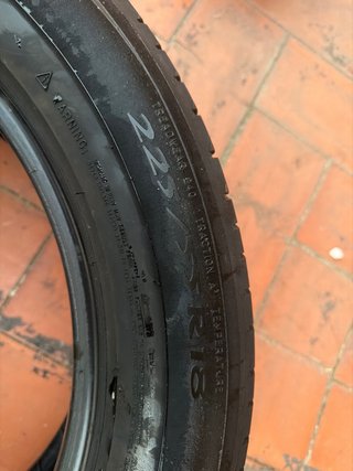 Neumático 225/55 R18 98V