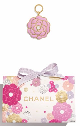 CHANEL POUCH CAMELIA NECESER