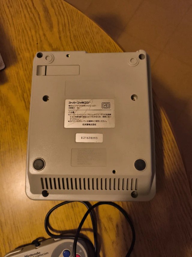 Nintendo Super Famicom + 2 controladores Jap