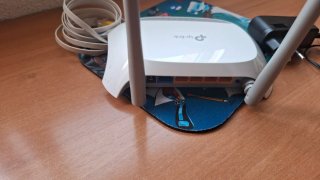 Router TP-Link Blanco con Antenas