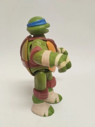Leonardo TMNT Playmates Viacom 2012