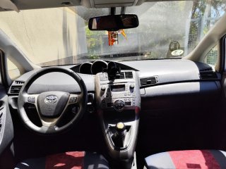 Toyota Verso 2009