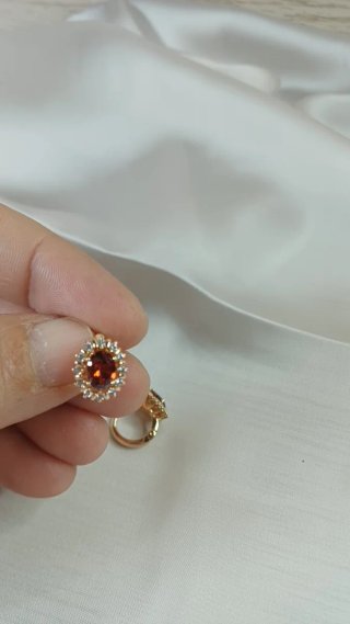 Pendientes Antiguos Oro 18k Circonitas Blancas